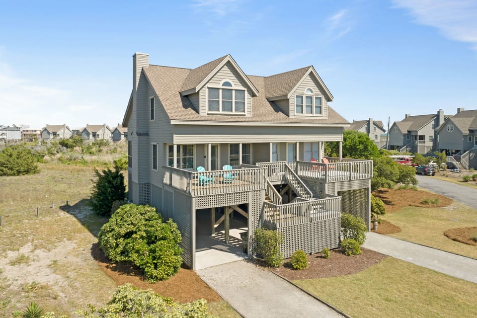 Left side is our private condo with a carport and 2 floors of great living space