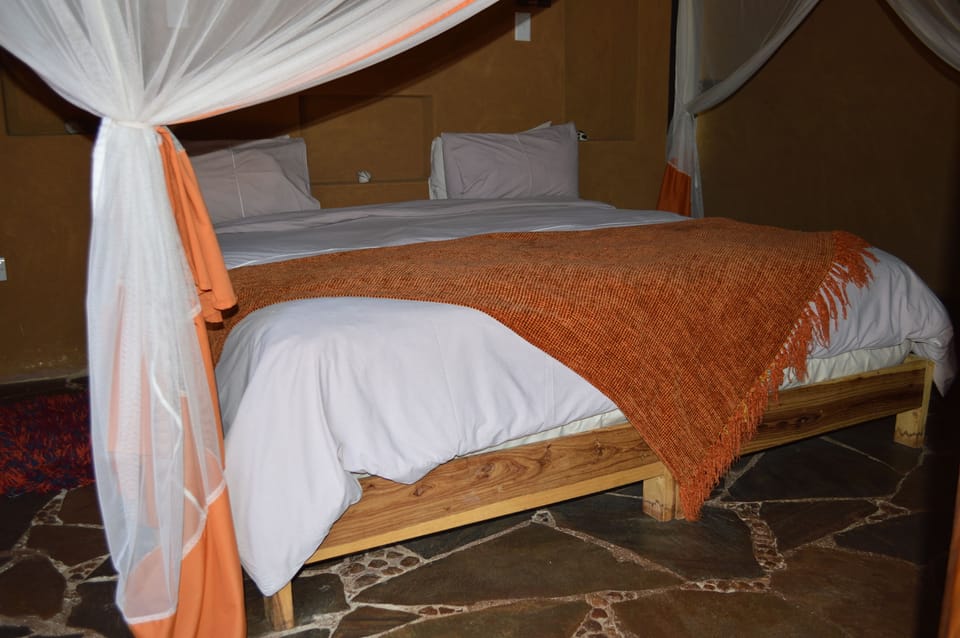 Family Chalet | In-room safe, desk, laptop workspace