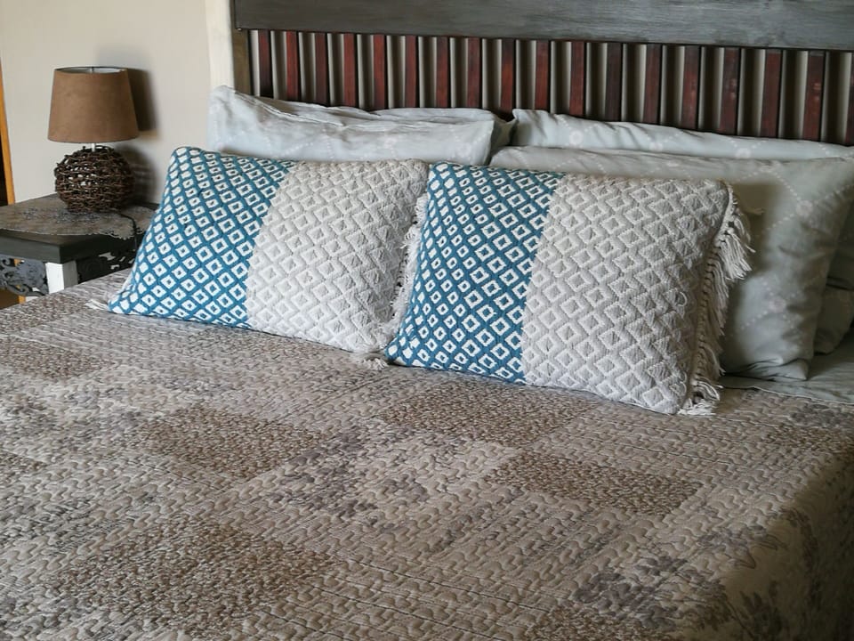WiFi (free), individually decorated, individually furnished, bed sheets