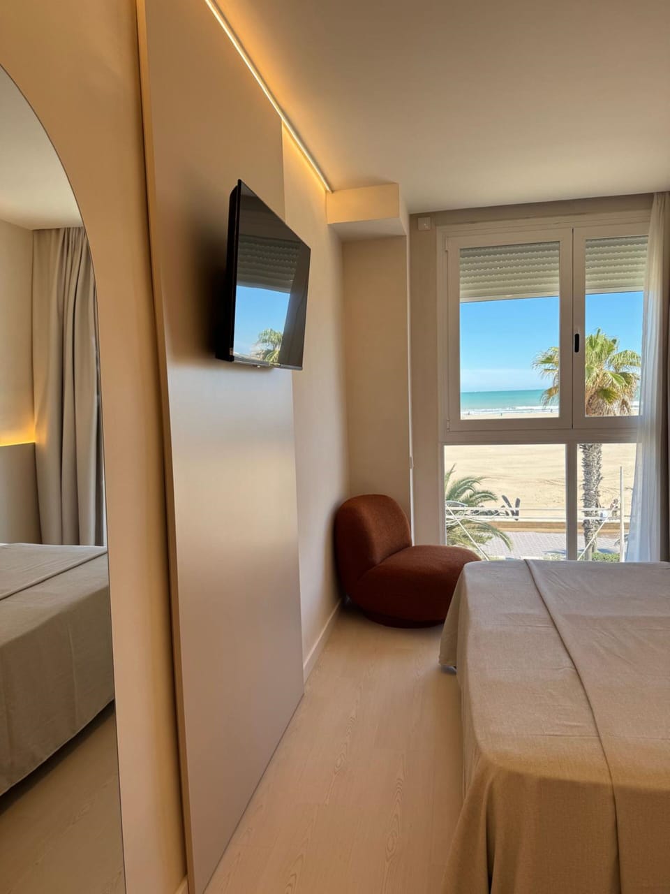 Superior Double Room, Ocean View | Blackout drapes, soundproofing, iron/ironing board, free WiFi