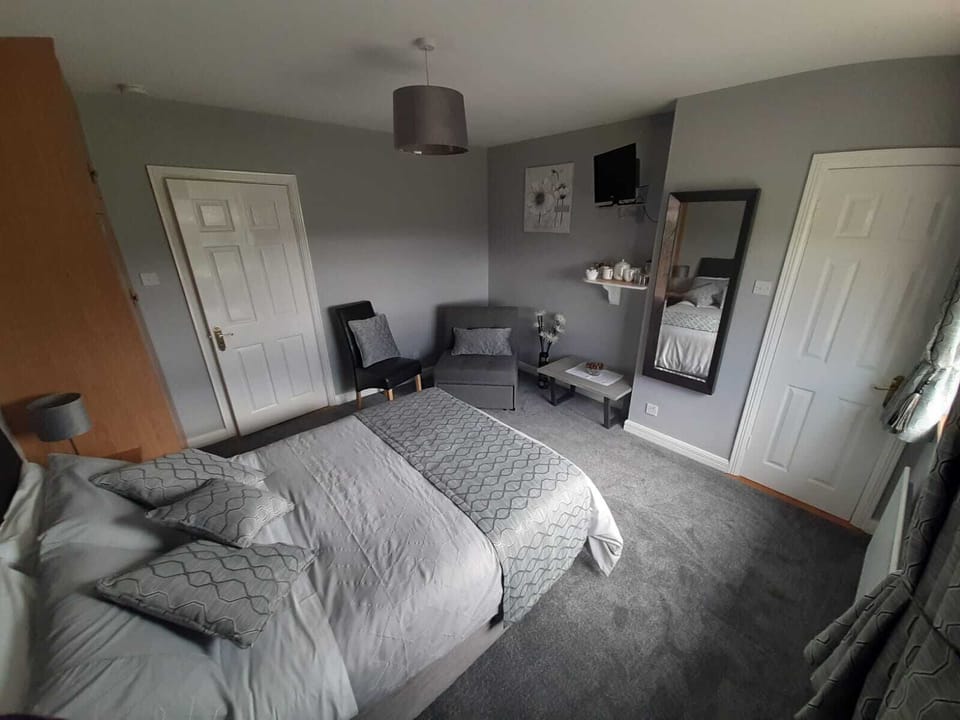 Double Room, Ensuite | WiFi (free)