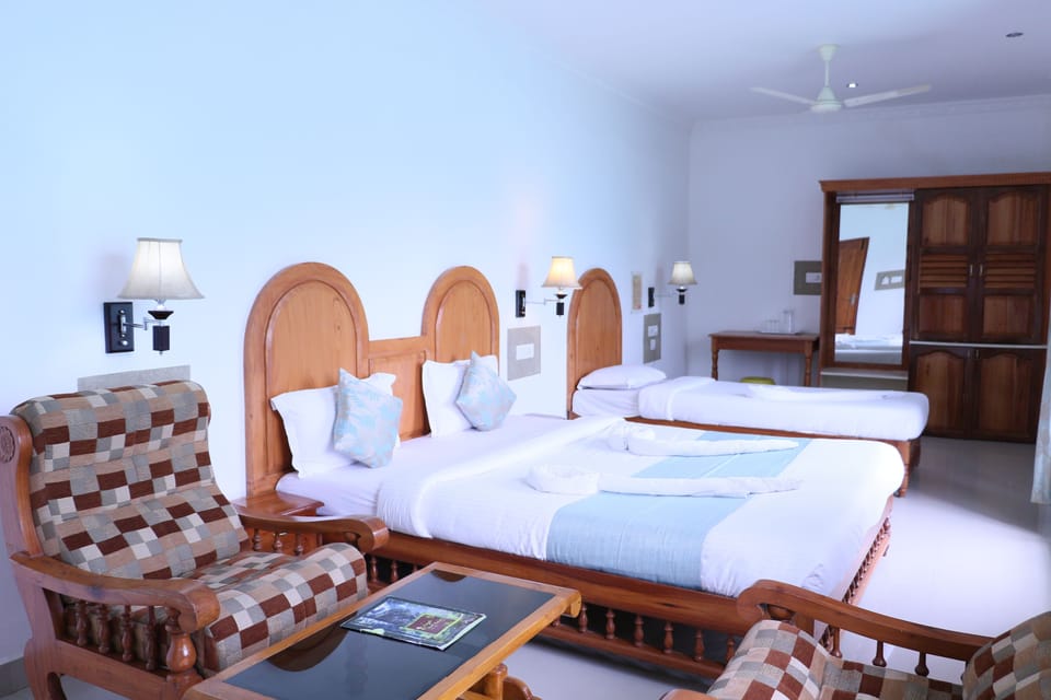 Triple Deluxe Family Room (Non A/C) | Select Comfort beds, minibar, bed sheets