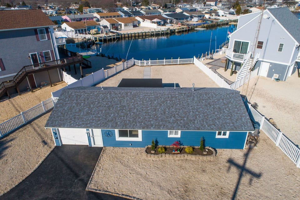 Sky view from over street