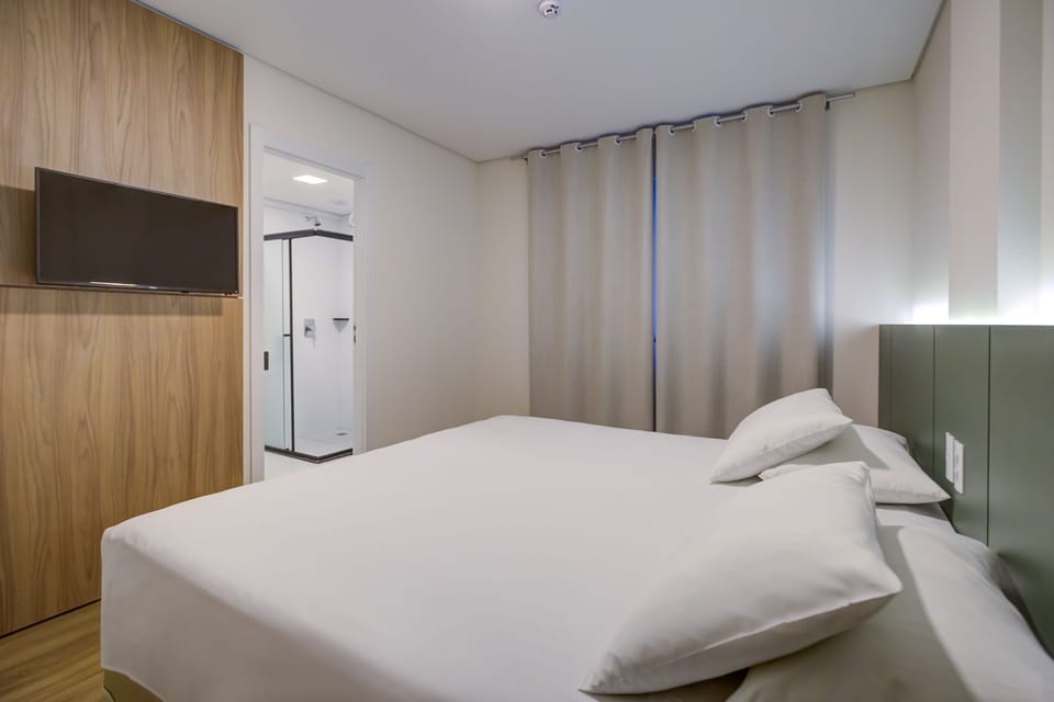 Standard Double Room | Hypo-allergenic bedding, in-room safe, individually furnished, desk