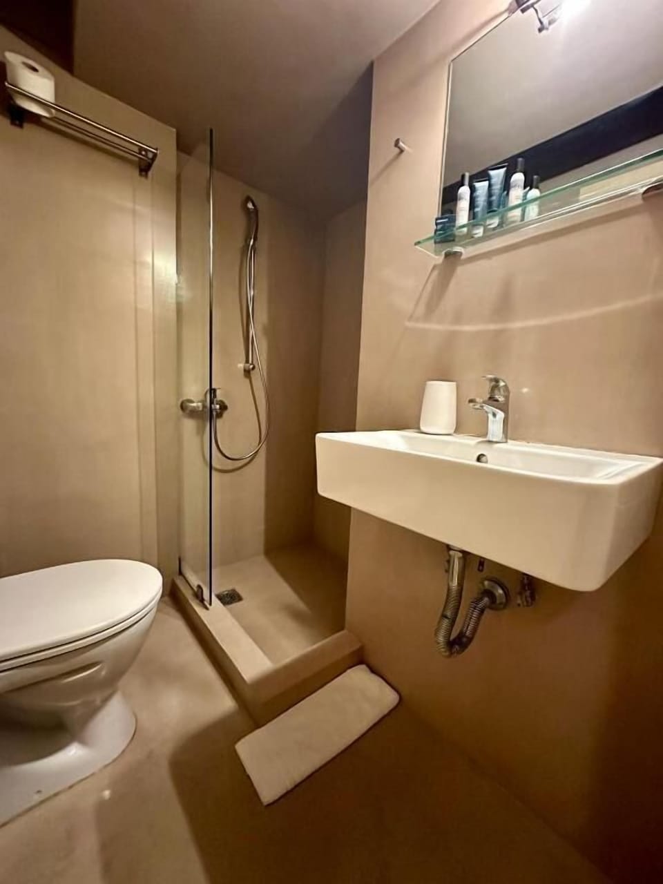Mc Queen Rooms & Apartments Bed and Breakfast in Athens