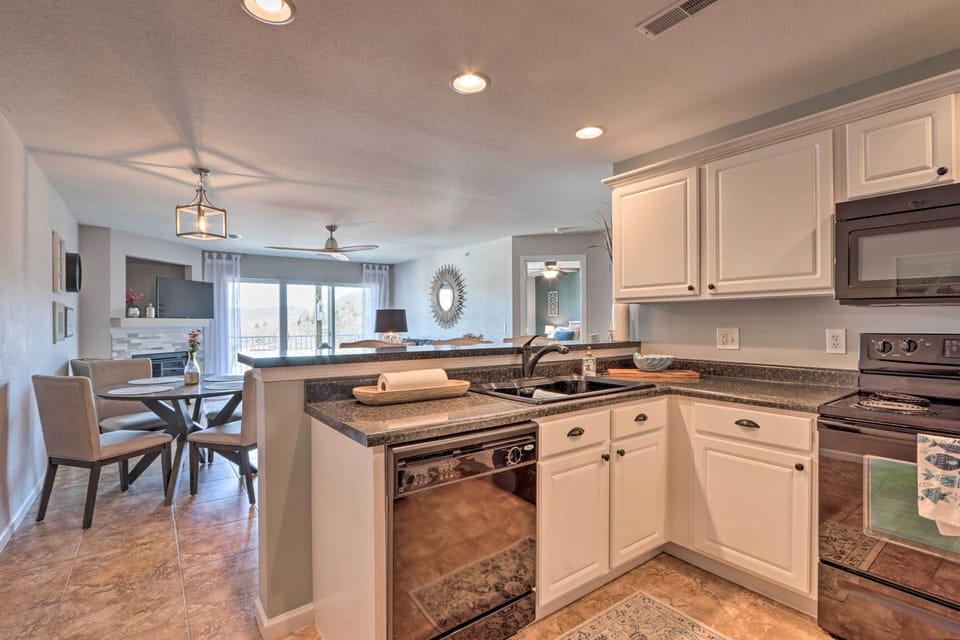 Kitchen | Drip Coffee Maker | Dishware/Flatware Provided