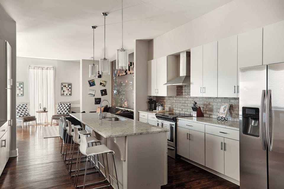 Our fully-equipped kitchen offers everything you need to create delicious gourmet meals effortlessly.