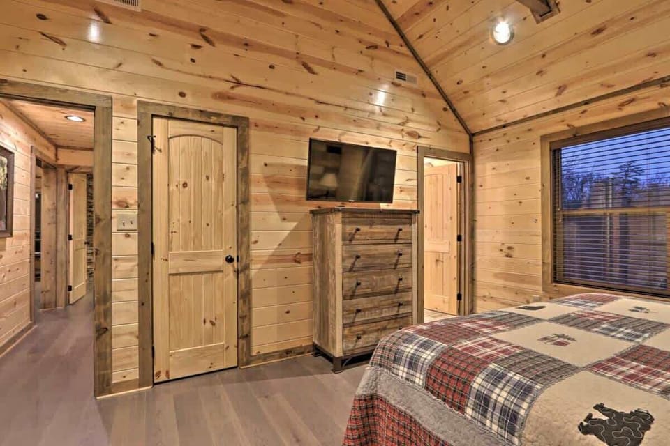 Enjoy TVs in every bedroom. Log into your favorite streaming accounts and unwind in total privacy.