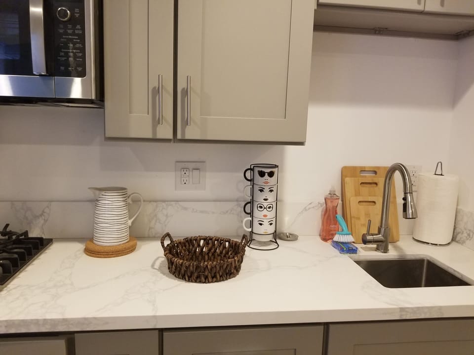 Fully stocked kitchen 😋 