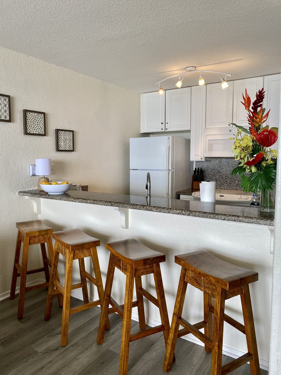 Kitchen counter with seating for four