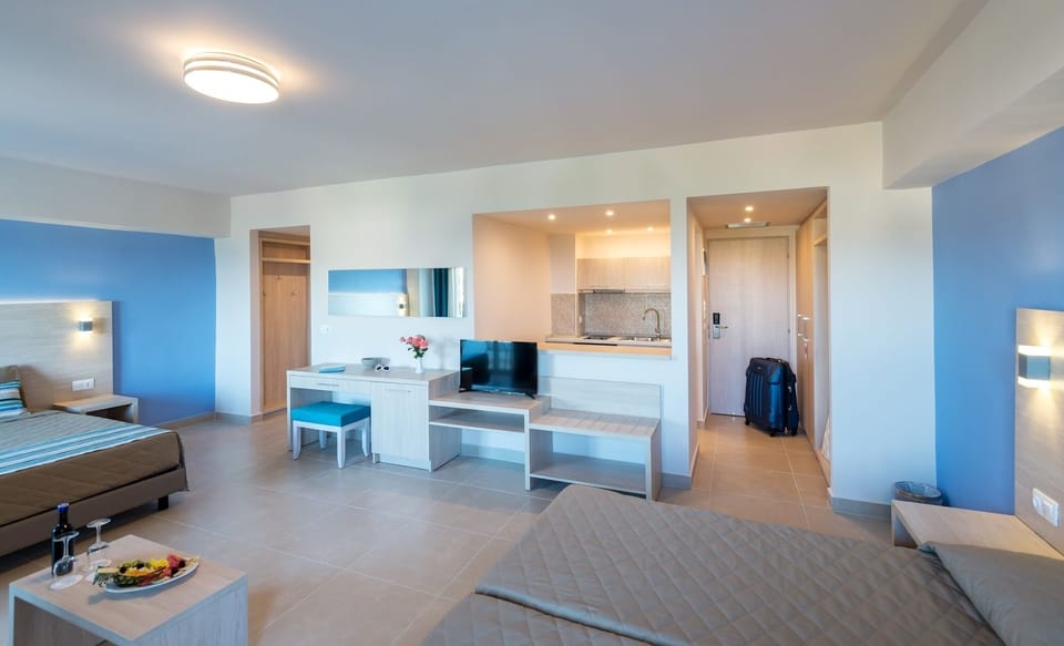 Family Quadruple Room | Premium bedding, iron/ironing board (on request), WiFi (free)