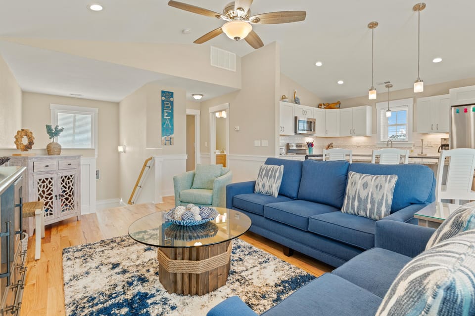 Living Area - Top Level