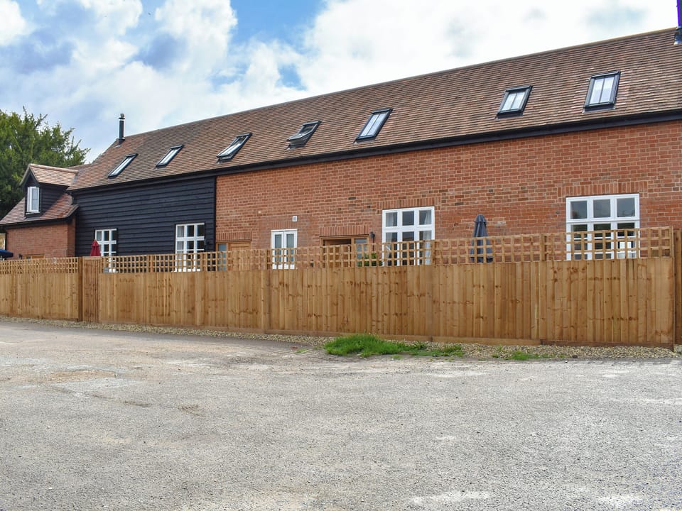 Exterior | Roe Cottage - White Hart Cottages, Hadleigh