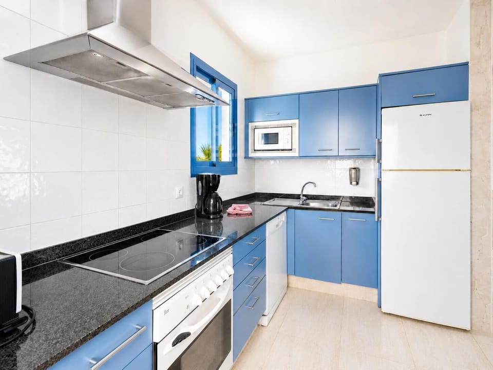 Equipped kitchen