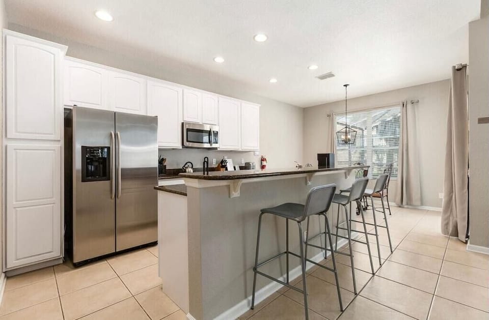 Bright Kitchen
