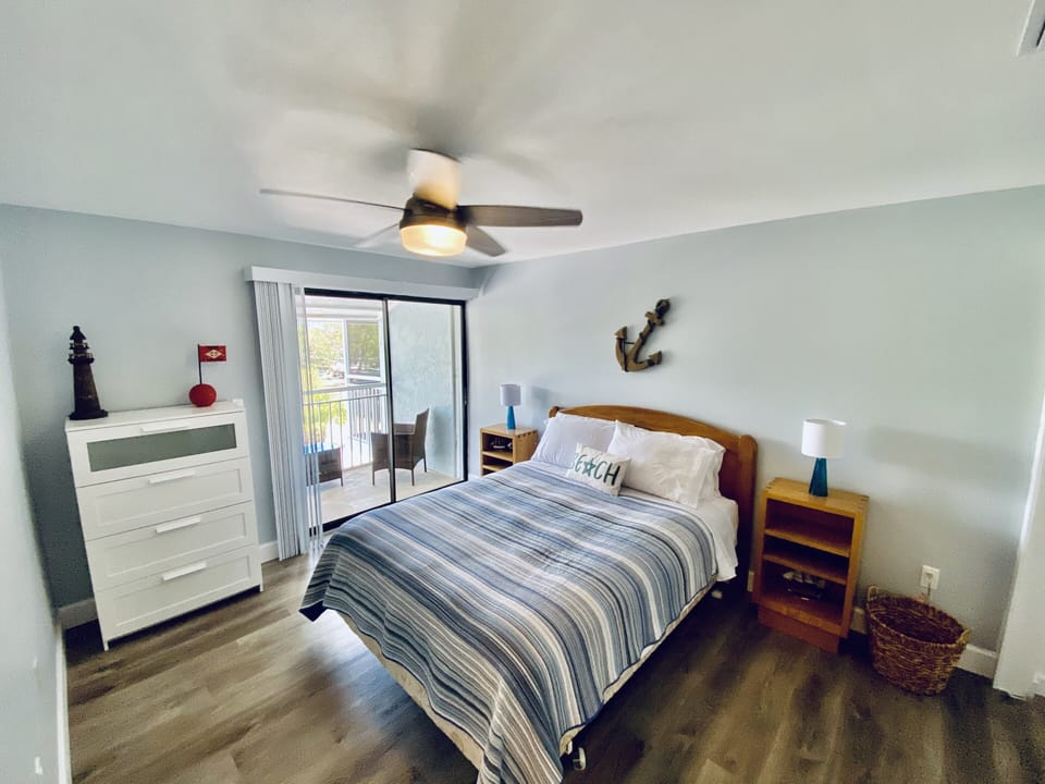 3rd bedroom with balcony (1 of 2 bedrooms on 3rd floor)