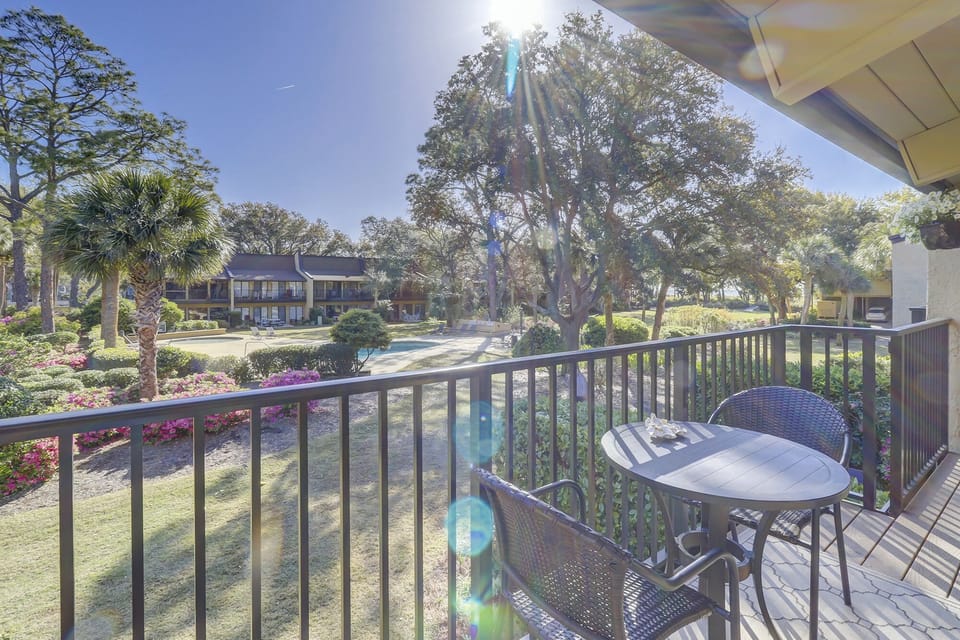 Balcony overlooking pool and courtyard. Beach is to the right.