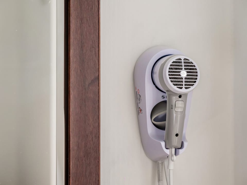 Superior Triple Room | Bathroom | Hair dryer, towels, shampoo, toilet paper