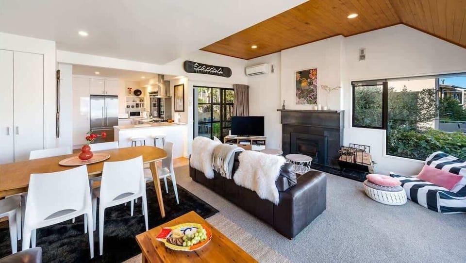 Open entertainment area at our luxury escape in New Zealand