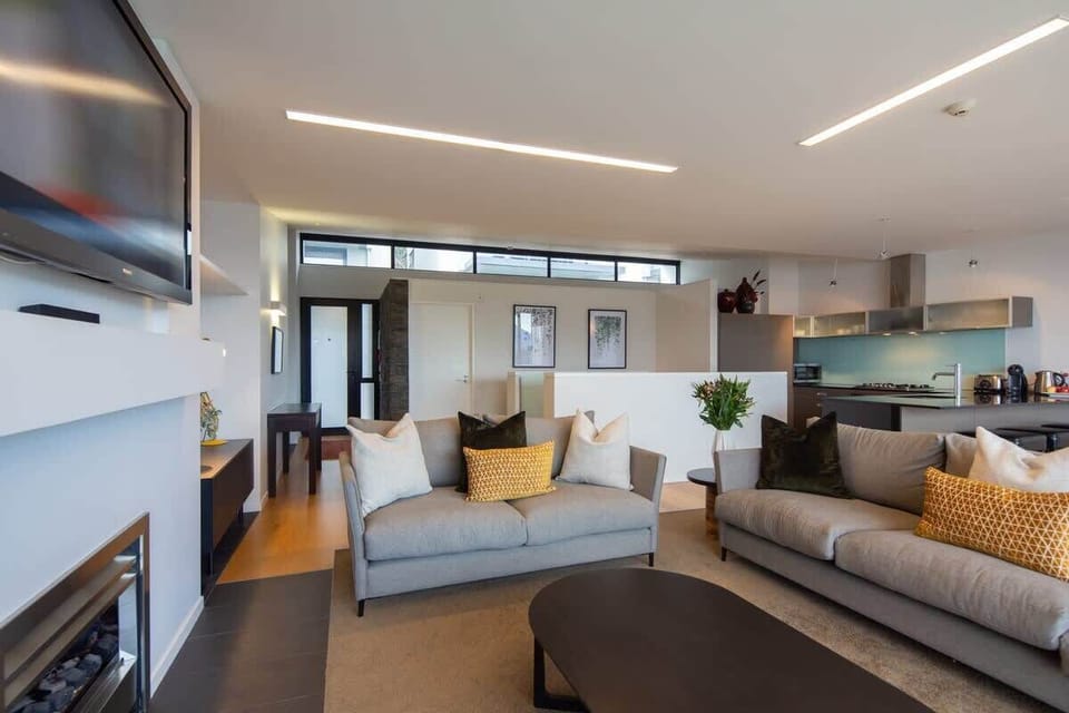 Bright and airy with new and comfortable sofas at our 5-star accommodation in Queenstown