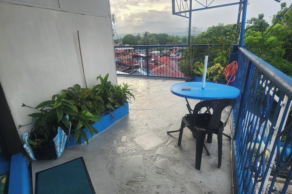3rd Floor Entry to Condo Penthouse Unit.