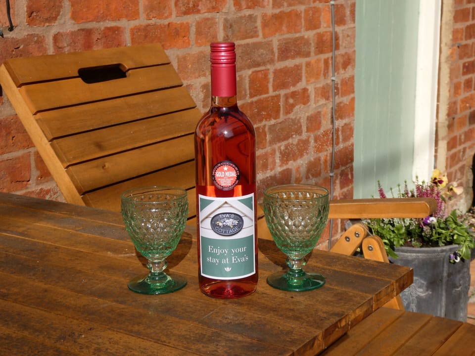 Cottage | Food and drink