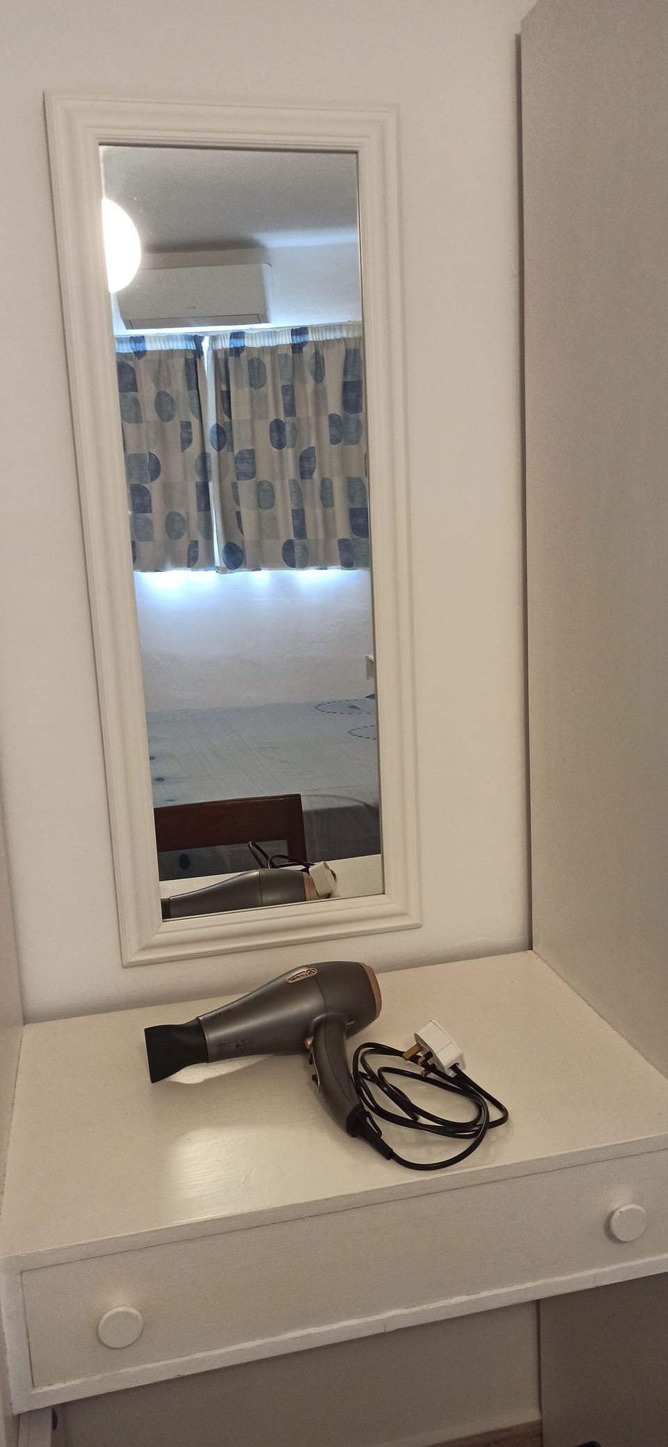 Main bedroom.