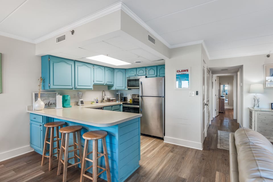 Kitchen (2)