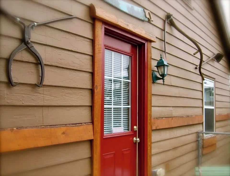 Exterior entrance to suite