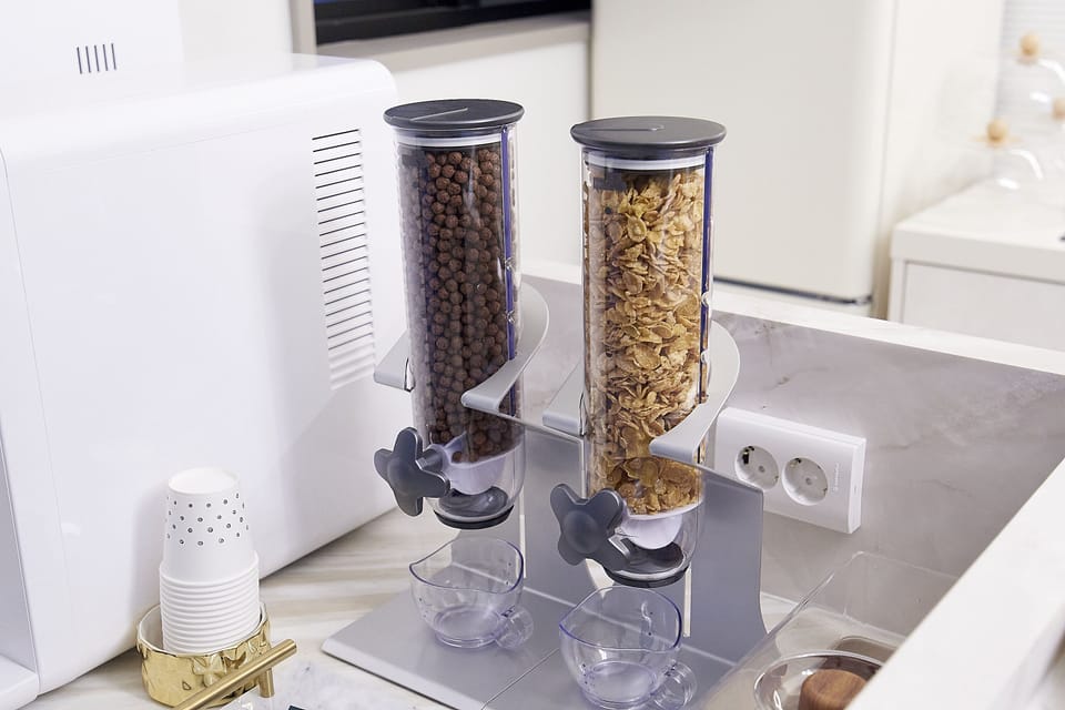 Free daily self-serve breakfast