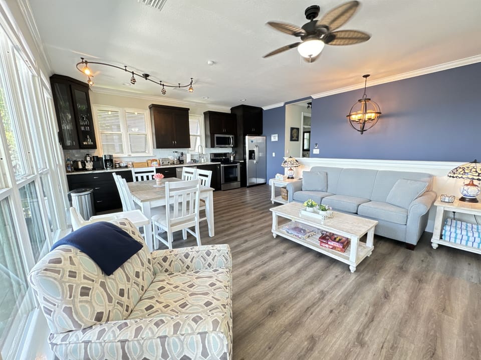 Open flooplan for convenience, and an updated kitchen