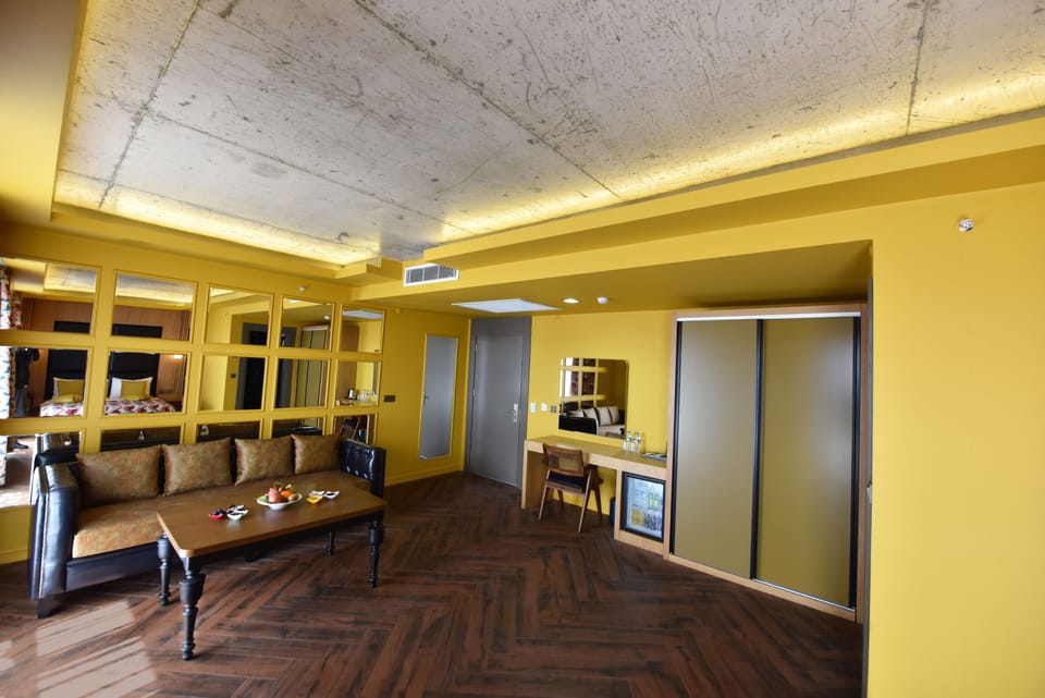 Deluxe Room | Premium bedding, in-room safe, laptop workspace, blackout drapes