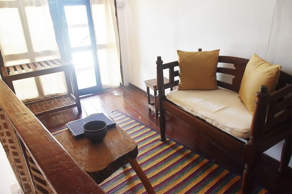 Bungalow, Balcony, Oceanfront | Living room