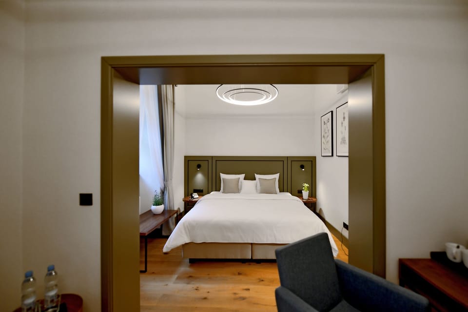Superior Double Room | Desk, laptop workspace, blackout drapes, free WiFi