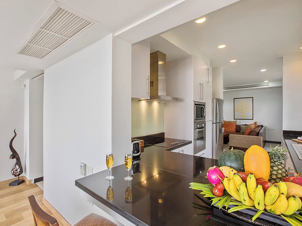 Villa, 4 Bedrooms | Minibar