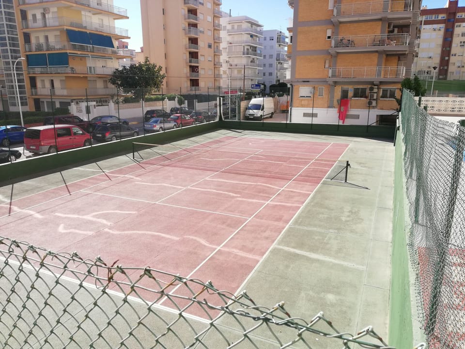 Sport court