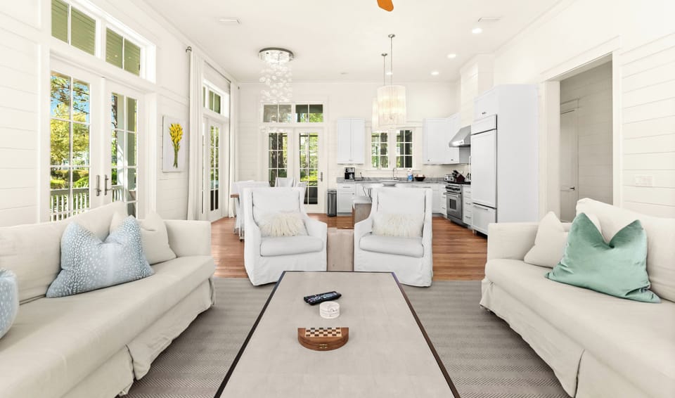 Stay connected with your crew thanks to the open floor plan of the main living area