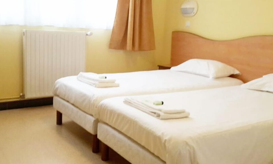 Twin Room | Soundproofing, free WiFi