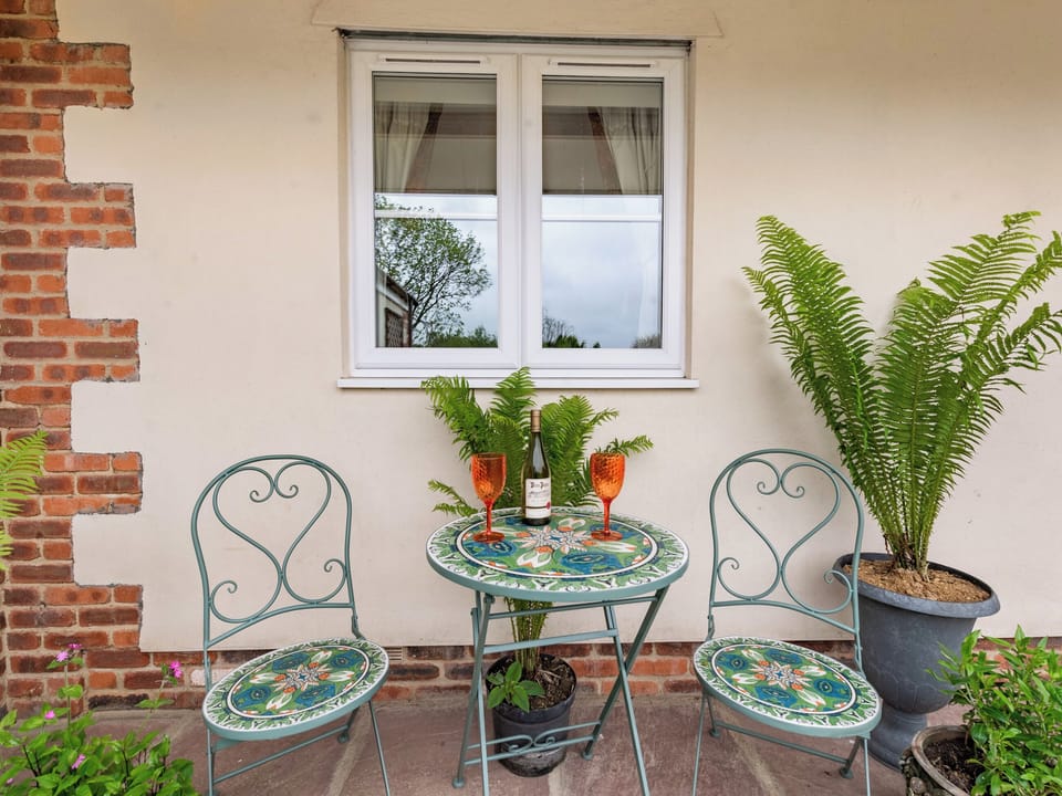 Sitting-out-area | Orchard Barns, Lower Wick, near Dursley
