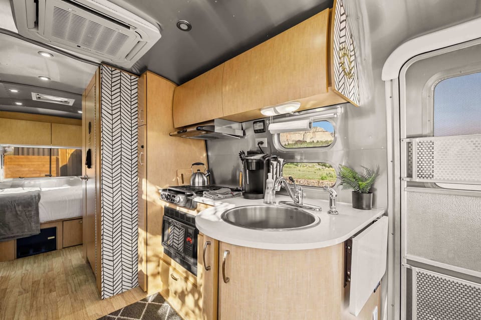 Fully stocked kitchen