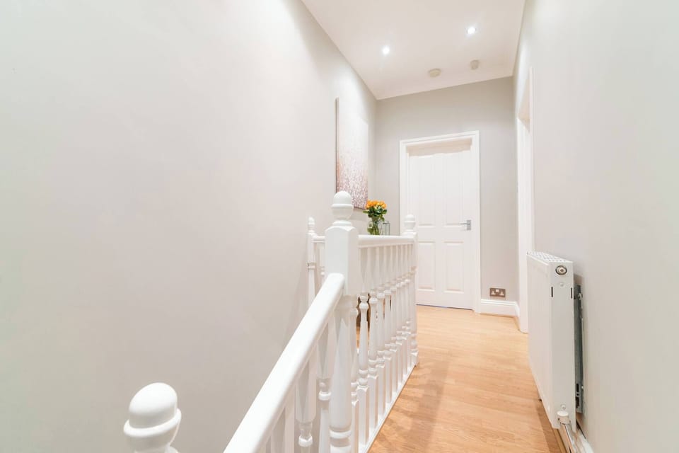 Apartment, 2 Bedrooms | Hallway