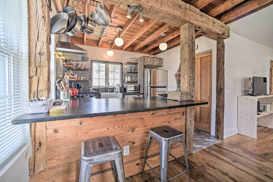 Fully Equipped Kitchen | Cooking Basics | Drip Coffee Maker | 1st Floor