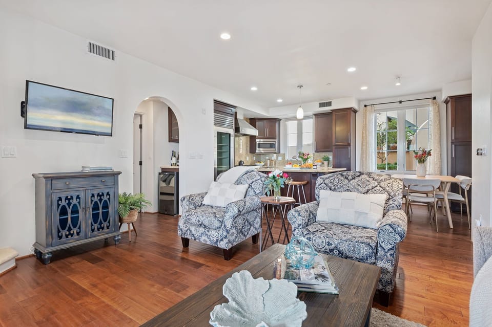 Open concept living, dining, and cooking area