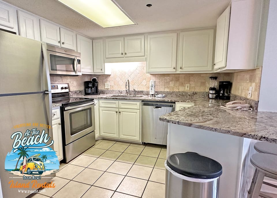 Phoenix East 710. 2 bedrooms & 2 bathrooms. Sleeps 8. Orange Beach, AL Managed by Island Rentals