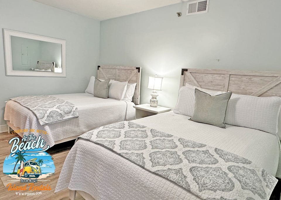 Phoenix East 710. 2 bedrooms & 2 bathrooms. Sleeps 8. Orange Beach, AL Managed by Island Rentals
