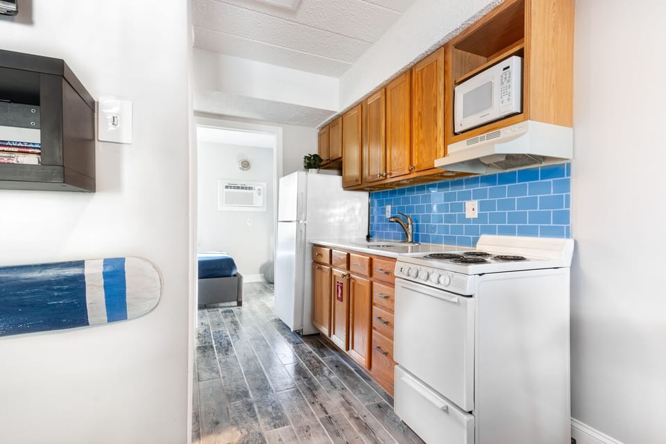 Kitchen full size refrigerator 