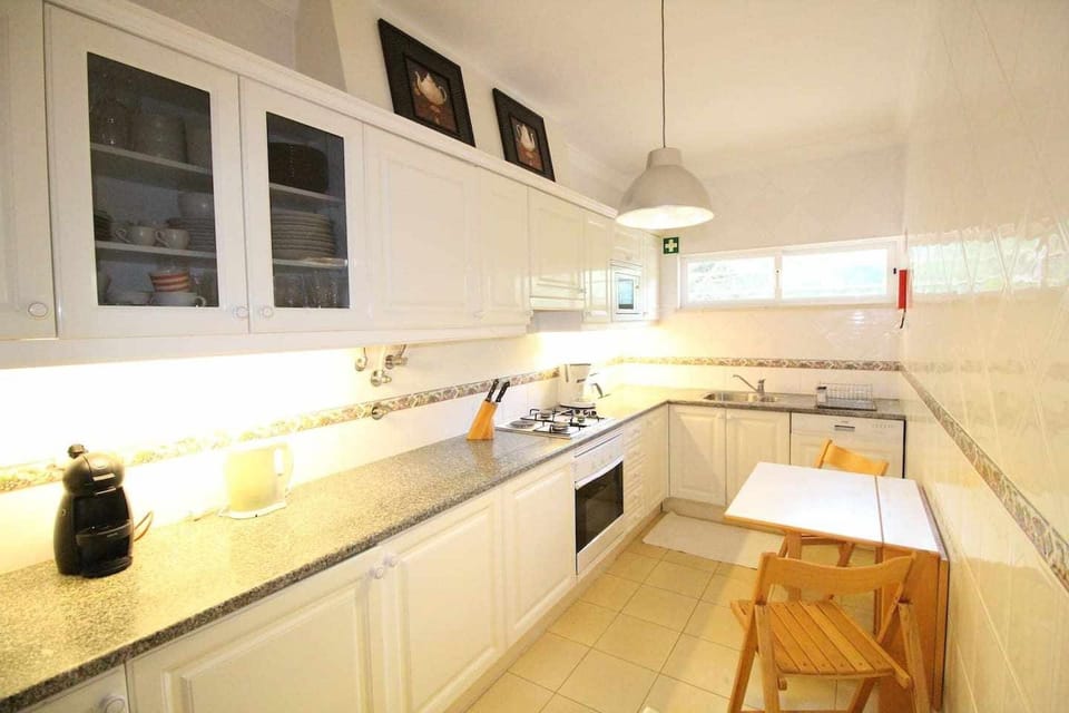 Kitchen - 2 Bedroom Apartment at Castelo Beach – Albufeira (Jardins do Castelo)