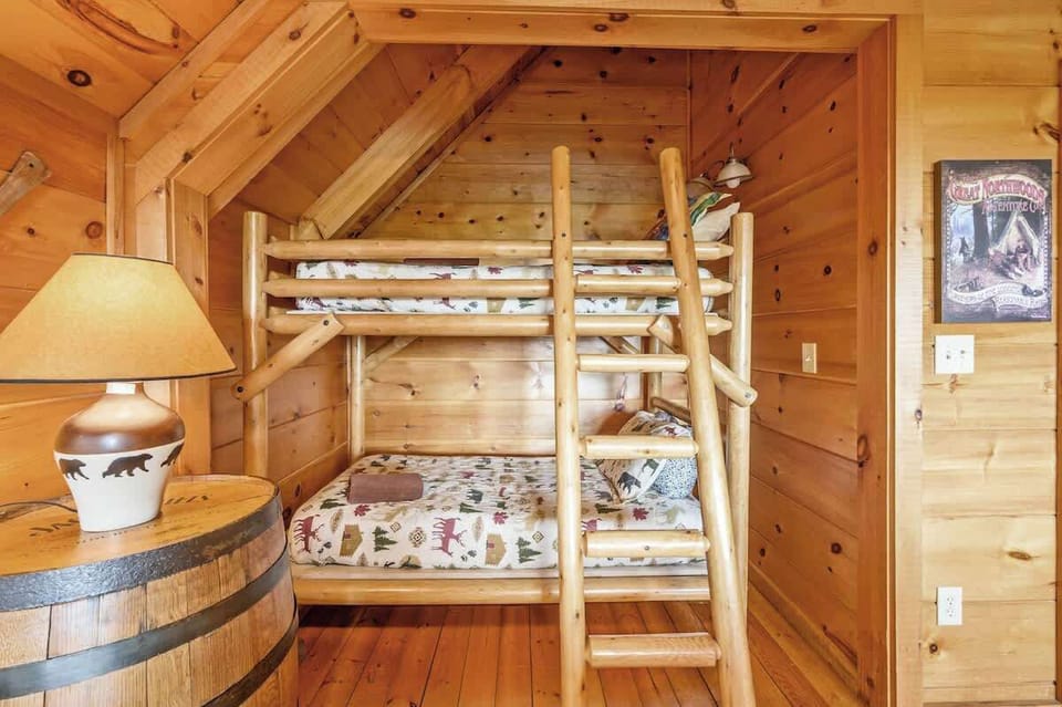 Bedroom 3 (full size beds) Upstairs loft.