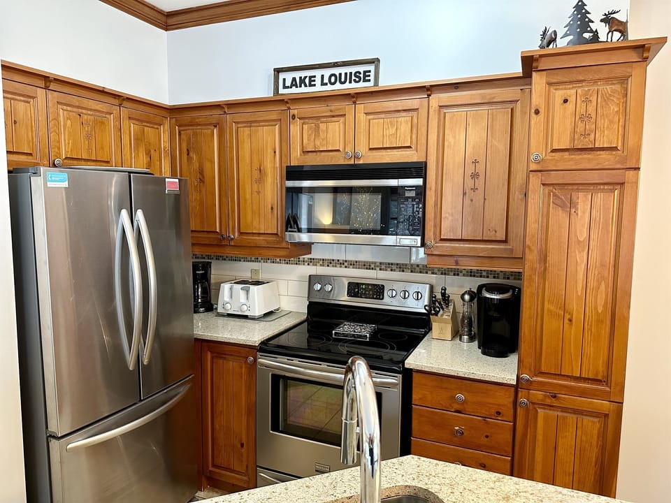 Fully loaded kitchen