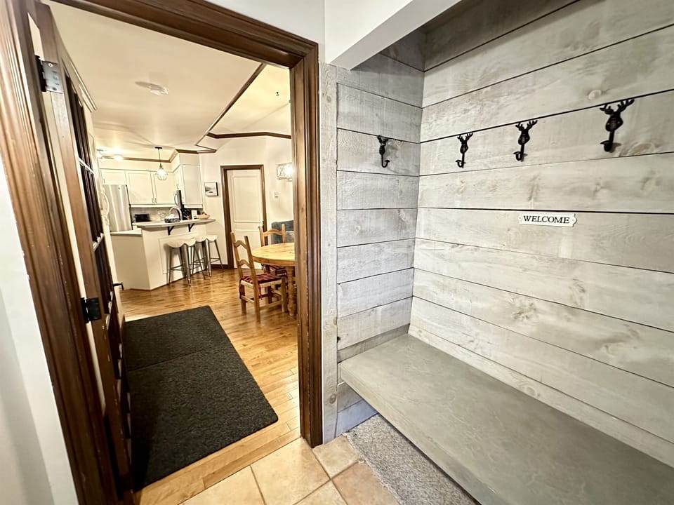 Welcome! - Private Entrance
